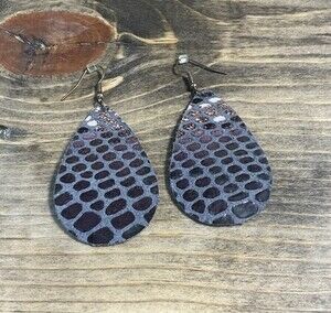Metallic Snake Skin Tear Drop Faux Leather Dangle Earrings